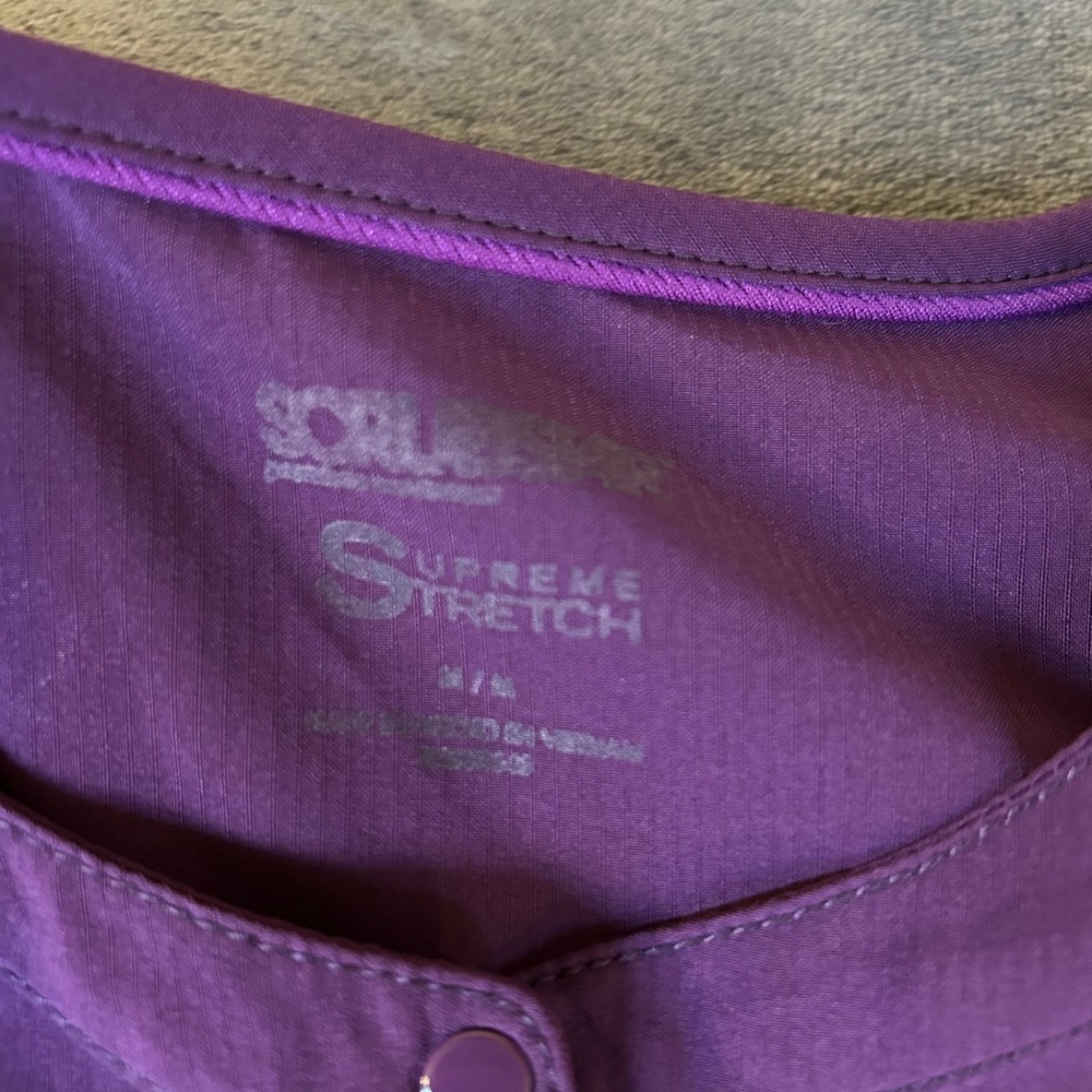 Scrubstar Supreme Stretch Purple Scrub Top Womens Medium Medical Shirt Pockets